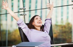 Microsoft lo demostró: redujo semana laboral y aumentó su productividad