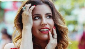 Fran Sfeir publica foto de su cuerpo al natural y responde a crítica por ello