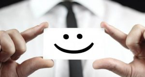 Estudio asegura que ser amable y generoso también te hace más inteligente