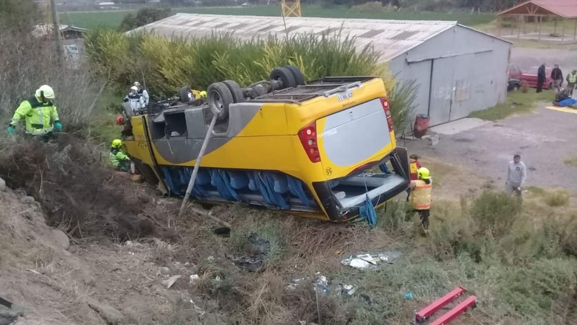 Accidente en bus escolar en Ovalle deja 29 niños y 2 adultos lesionados
