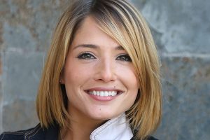 María Elena Swett muestra los efectos de la psoriasis en su cuerpo