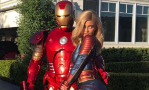 Kylie Jenner se luce posando al estilo de Capitana Marvel