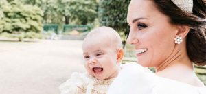 ¡William y Kate comparten imágenes del pequeño príncipe Louis!
