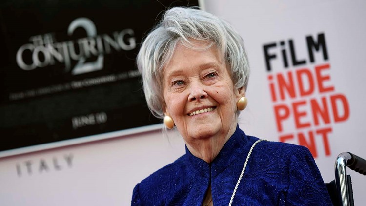 Fallece Lorraine Warren, la mujer que inspiró las películas "El conjuro"