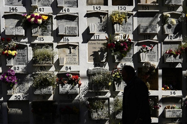 Perturbador relato de chofer de Uber que habría sido contactado desde cementerio en Viña del Mar