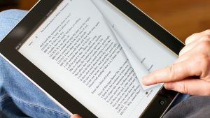 Día Mundial del Libro: ¿pueden los medios digitales ayudar a desarrollar la lectura?