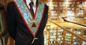 Masonería expulsa a cuatro de sus miembros: entre ellos juez ligado a prácticas de vudú