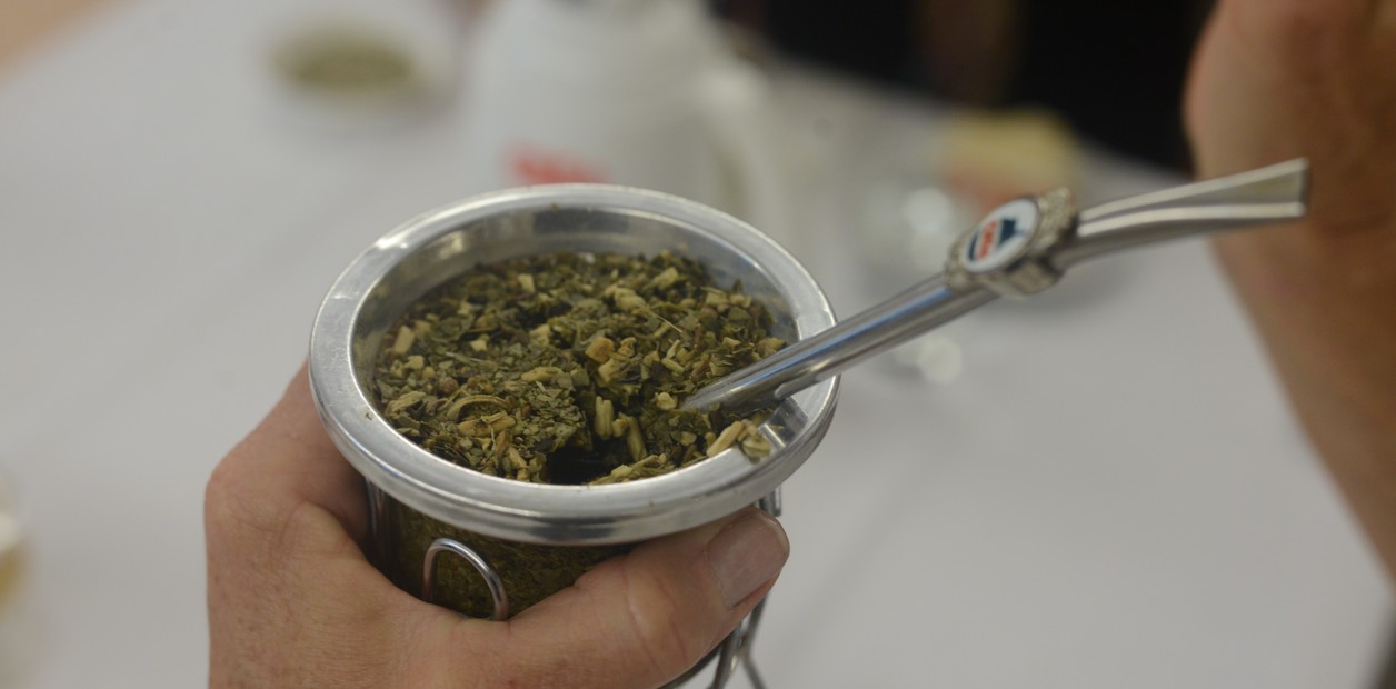 En Argentina aseguran que el mate ayudaría a prevenir el mal de Parkinson