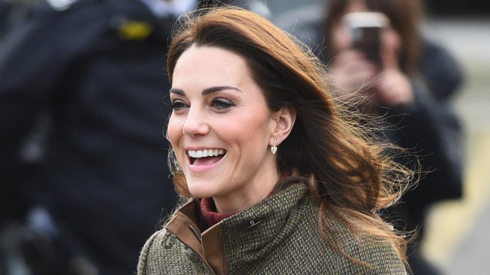 Este es el accesorio infaltable en los looks de Kate Middleton
