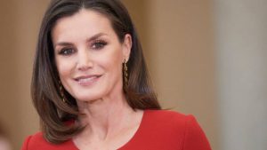 Desviando el conflicto con su suegra: Reina Letizia rompió su tradición de vestimenta