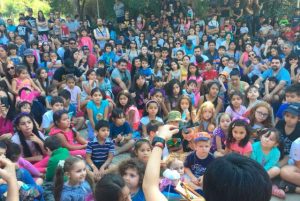 "Santiago en 100 palabras" esconderá libros y huevitos de chocolate en el Cerro San Cristóbal
