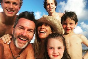 Cristián Sánchez comparte le tierna forma en que lo reciben sus hijos