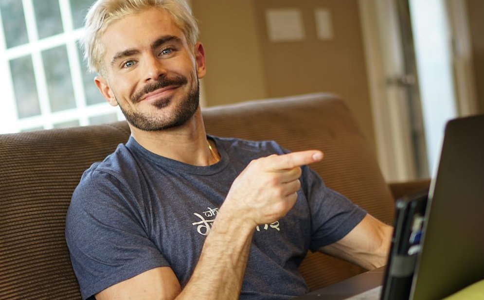 ¡Atención fanáticas! El actor Zac Efron ahora es YouTuber