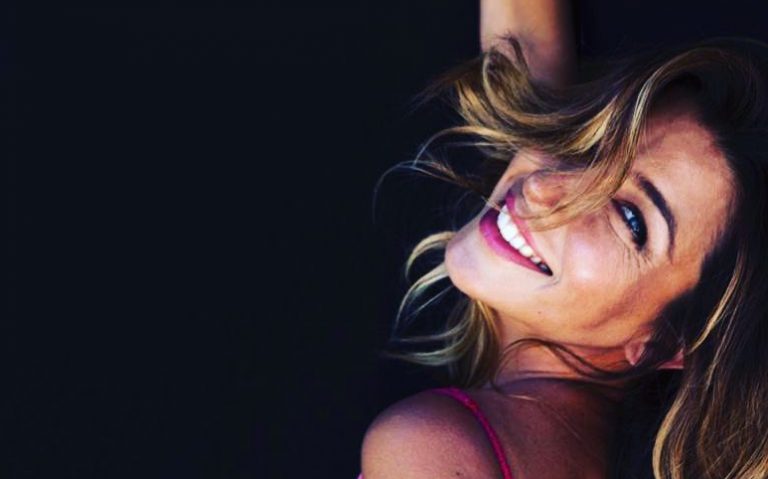 Francisca Merino enterneció a sus seguidores con postal junto a su hija menor