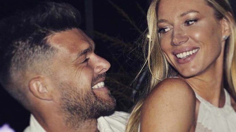 Pareja de Leandro Penna posa desnuda en Instagram