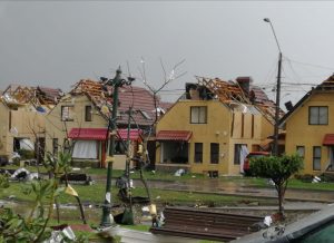 Registran tromba marina en Talcahuano provocando serios daños