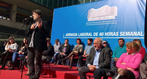 Alcalde Jadue se calza con los trabajadores municipales: redujo a 40 horas semanales la jornada laboral