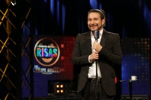 Estas fueron las reacciones del estreno de "Detrás de las risas" conducido por Felipe Avello