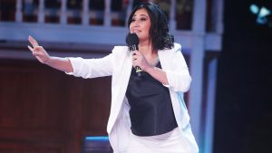 La fuerte caída que sufrió Belén Mora en pleno show: "Pero caí con estilo"