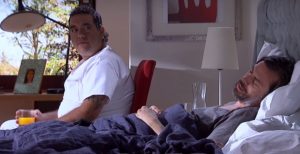 La broma de Marco a su enfermero en "Pacto de sangre" que sacó risas entre televidentes