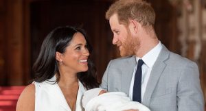 La tierna postal de su hijo con que Harry y Meghan Markle celebraron el Día de la Madre