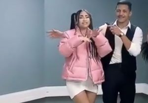 Alexis Sánchez cumplió su sueño de conocer a Paloma Mami: Hasta la escuchó cantar