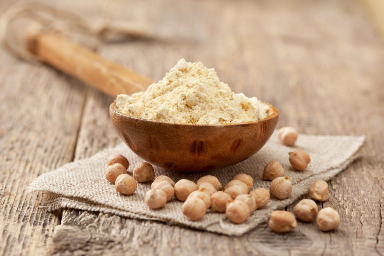 Descubre los beneficios de usar harina de garbanzos en tus preparaciones