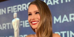 Pampita se robó las miradas con lujoso look hollywoodense en los premios Martín Fierro
