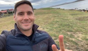 Dos gotas de agua: Pancho Saavedra sorprendió a sus seguidores con foto junto a su padre