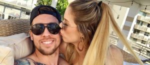 Ex "Doble Tentación" Felipe Lasso comparte íntimas postales de su matrimonio