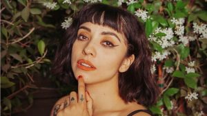 "¿Que hago aquí?": Mon Laferte publica sentido mensaje en la previa de los Grammy Latinos