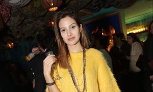 Daniela Palavecino saca aplausos con foto desnuda