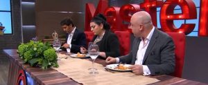 Revelan el secreto para que el jurado de "MasterChef" pruebe la comida de los aspirantes caliente