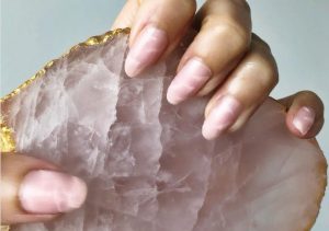 Uñas efecto mármol: Así es la nueva tendencia en manicure