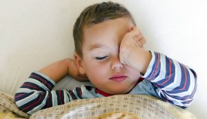 Consejos para que tus hijos se despierten en las mañanas