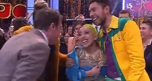 El fail que sufrió Jazz Torres cuando le dieron el galvano por ser la ganadora en la final de "Rojo"