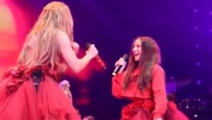 Jennifer López se llena de críticas por video donde su hija Emme se niega a cantar