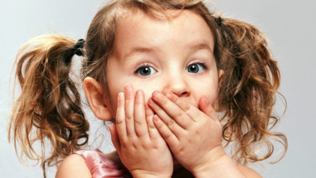 ¿Cómo enfrentar los garabatos y groserías en los niños?