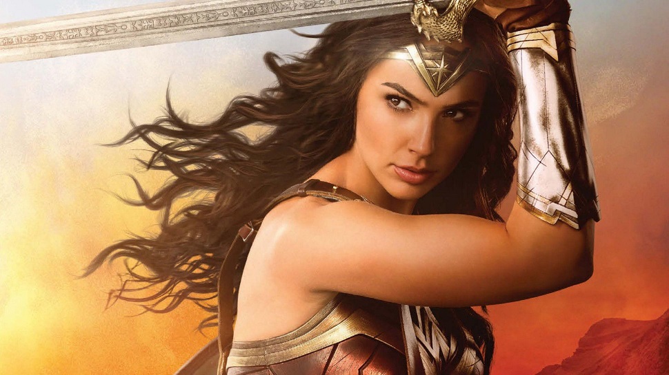 Con nuevo traje: Comparten el primer póster oficial de "Wonder Woman 1984"
