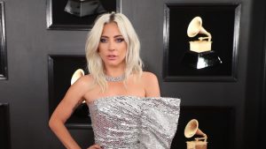 Lady Gaga sorprende en Instagram con radical cambio de look