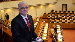 Así despidieron al periodista Fidel Oyarzo colegas y políticos