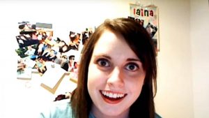 El lamentable giro que dio la vida de la chica del meme "novia psicópata"