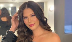 Michelle Carvalho recibe duros mensajes en última foto en bikini