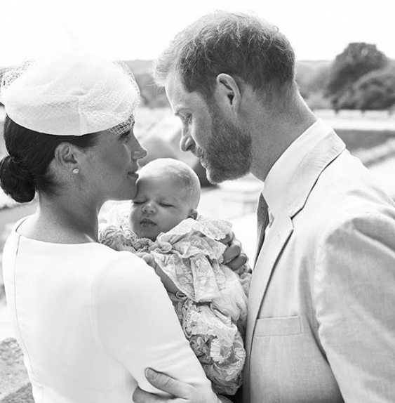 La forma en que Meghan y Harry recordaron a Lady Di en el bautizo de Archie