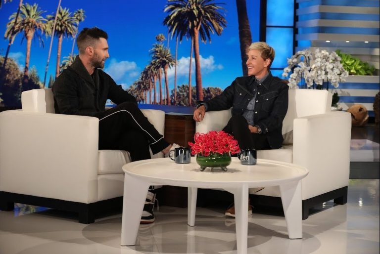 Así fue el susto que pasó Adam Levine en el show de Ellen DeGeneres