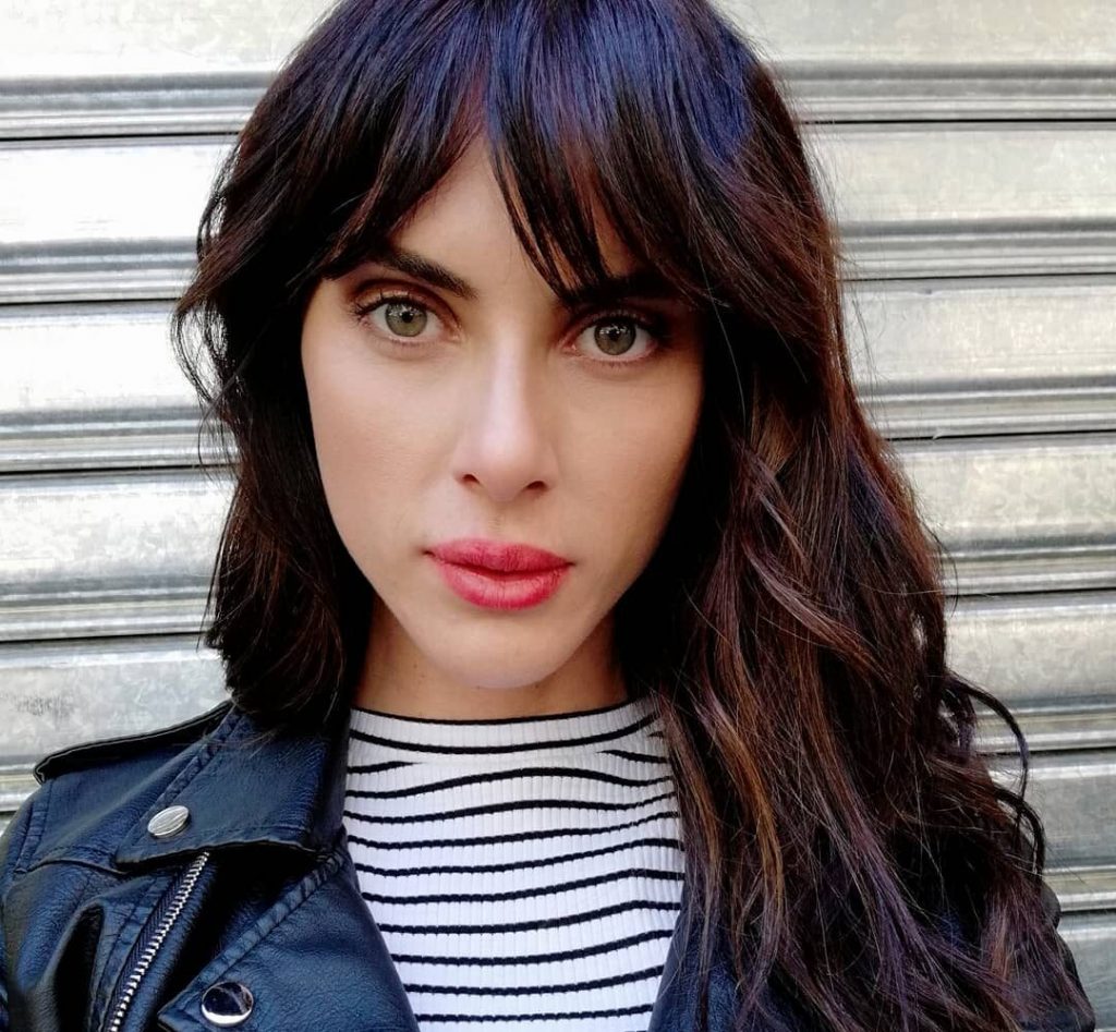 Margot Corvalán estrena nuevo look en tonos cálidos