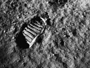 Canales nacionales tendrán programación especial por los 50 años de la llegada a la luna