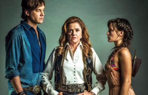 Nueva teleserie brasileña de Mega debutó doblando a su competencia