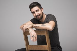 Alex Ubago regresa a Chile con show de grandes éxitos