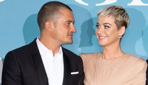 Katy Perry y Orlando Bloom disfrutan guatita al sol de sus vacaciones